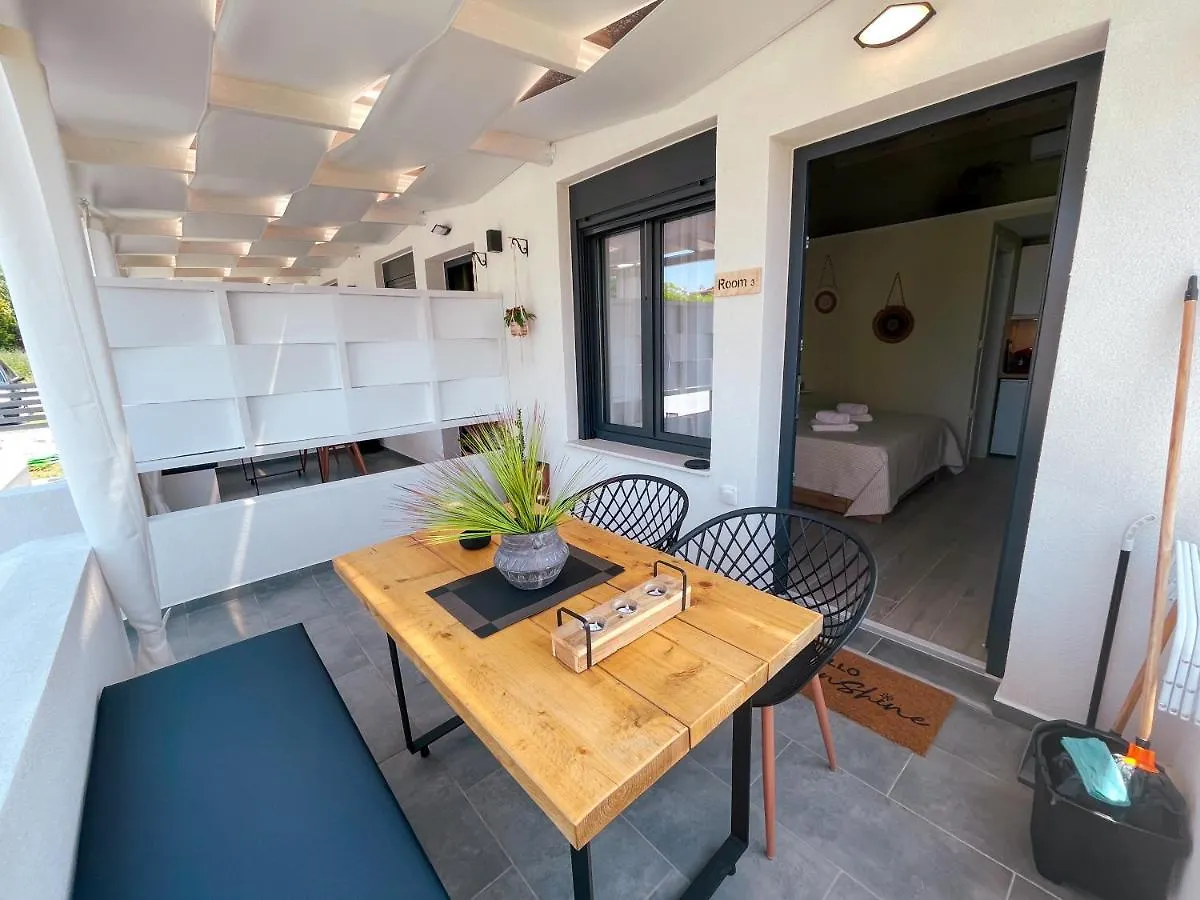 Gardy Rooms Nea Kallikrateia Yunanistan