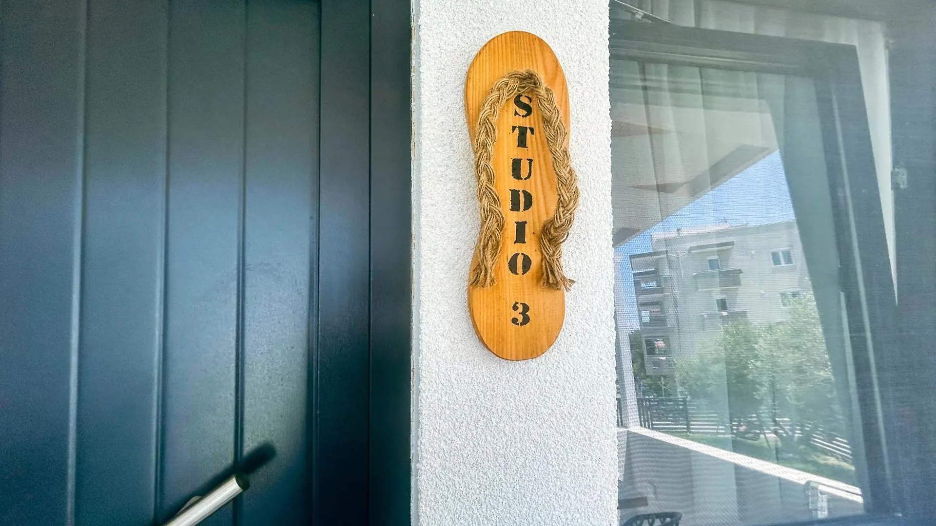 Kır Evi Gardy Rooms Nea Kallikrateia