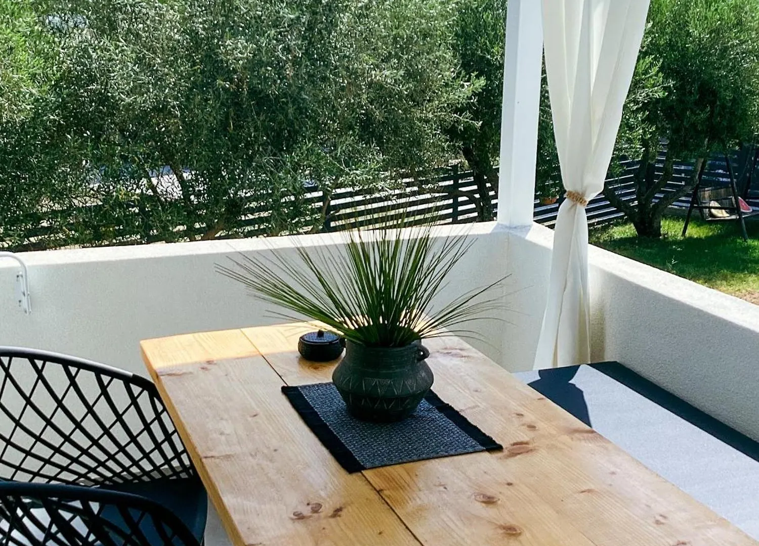 Kır Evi Gardy Rooms Nea Kallikrateia