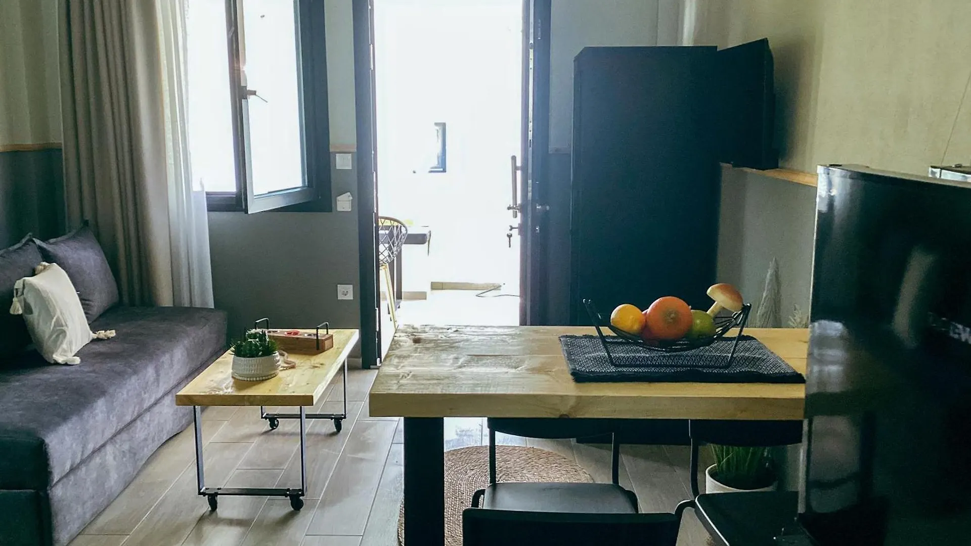 Country house Gardy Rooms Nea Kallikrateia
